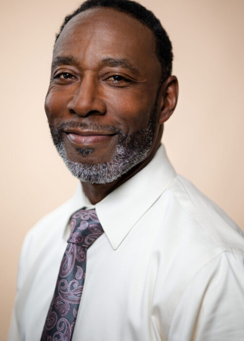 Business headshot of executive man - Professional Columbus Photographer - Desired Focus Photography